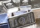 Silver Prices Plunge: 3 Indicators of Potential Further Decline
