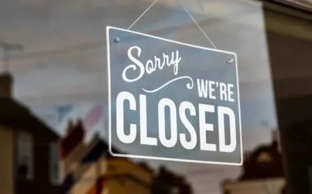 New Year’s Day 2026: Walmart, Target, Grocery Stores, Restaurants Open