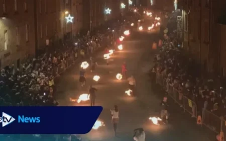 Thousands Gather in Stonehaven for Annual Fireballs Ceremony