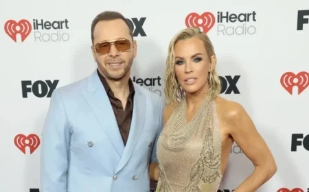Donnie Wahlberg Praises Wife Jenny McCarthy as His ‘Cheerleader’