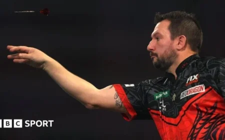 Live Coverage: Searle vs Clayton at 2026 World Darts Championship