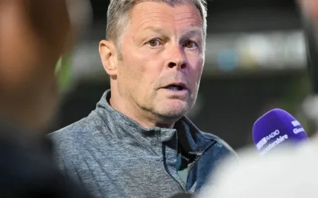 Crewe Alexandra vs Cheltenham Town: Prediction, Team News, and Lineups