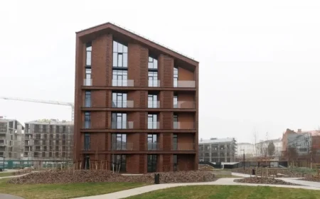 Explore a $1 Million Penthouse Near Minsk’s Victory Square