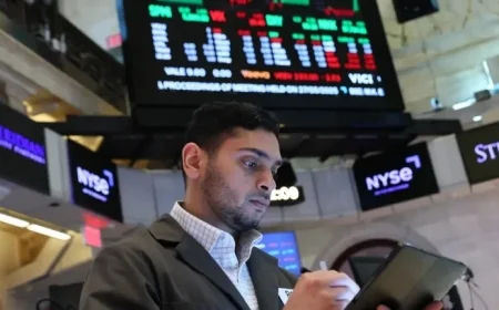 Stock Market Open on Friday: Post-New Year’s Trading Hours Explained