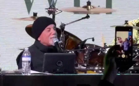 Billy Joel Returns to Stage After Brain Disorder Diagnosis