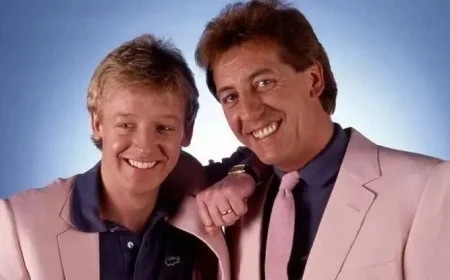 Les Dennis Honors Dustin Gee 40 Years After Comedy Legend’s Tragic Death