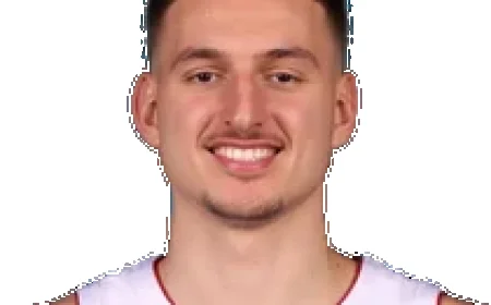 Nikola Jovic Likely to Return Saturday After Elbow Injury