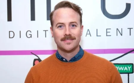 Broadway Star Bret Hanna-Shuford Dies at 46