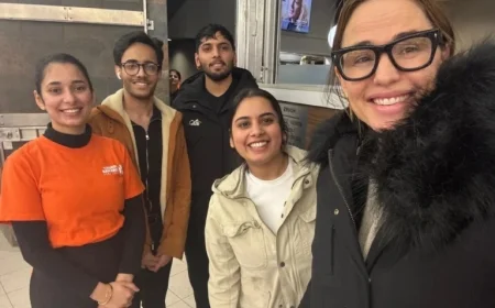 Jennifer Garner Chooses Ricky’s for Breakfast in Yellowknife