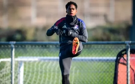 Endrick Excluded from Lyon Squad for Monaco Clash