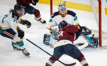 Victoire Falls 4-3 to New York Sirens Despite 45 Shots