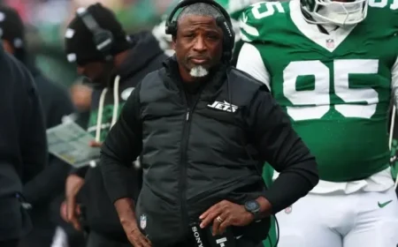 Jets Fans Call for Aaron Glenn’s Departure After One Season
