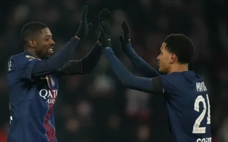 PSG Triumphs in Derby, Closes Gap on Lens; De Zerbi Falls, Marseille Ends with Nine