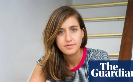 Review: “The Ten Year Affair” Explores Midlife Adultery for Today’s Generation