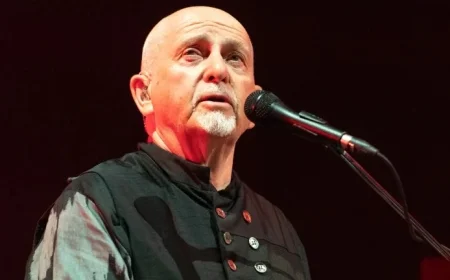 Peter Gabriel Releases New Album, Urged to Expand His Vision