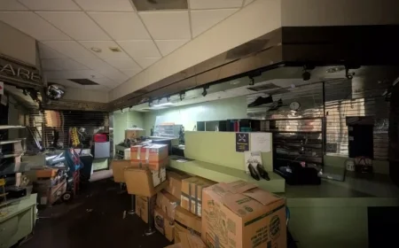 Struggling Mall Moves to Evict Remaining Businesses