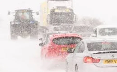 UK Issues Ice Warnings; Heavy Snow Predicted for Scotland