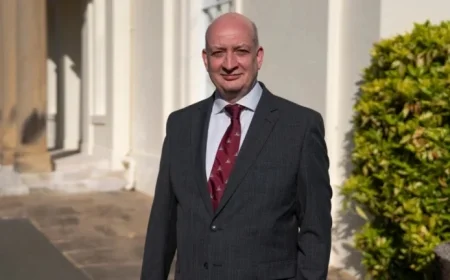 OU Abandons Milton Keynes Move to Become ‘University Without Walls’