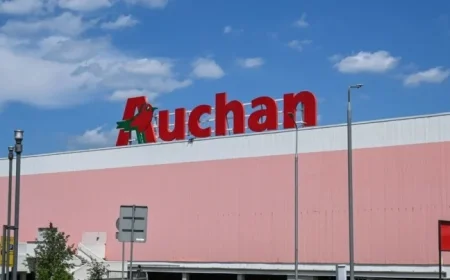 Auchan Sells Polish Stores: Meet the New Owner