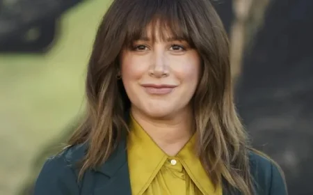 Ashley Tisdale Criticizes Mommy Group as ‘Toxic’ and ‘High School’