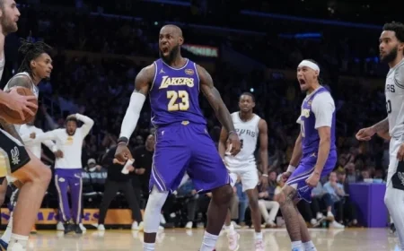 Spurs and Lakers Face Off in Star-Studded Showdown