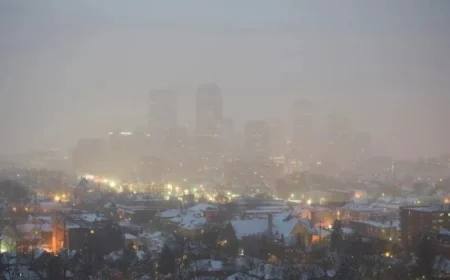 Denver Awaits Snowstorm Impact: Will Dry Air Cause Boom or Bust?