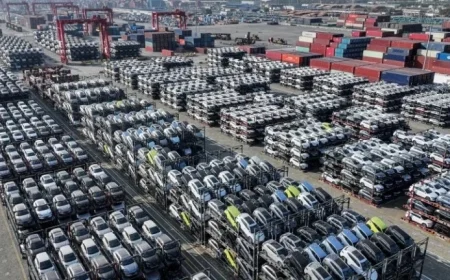 Trump Eyes Venezuela’s Oil as Key Buyer Shifts to Clean Energy