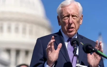 Rep. Steny Hoyer, Longest-Serving House Democrat, Announces Retirement Plans