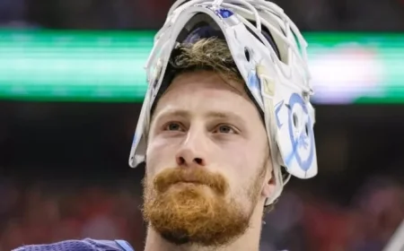 Sharks Trade for Goalie Brossoit in Multi-Player Deal with Blackhawks