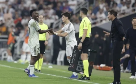 Vini Jr. Clashes with Simeone During Real Madrid vs. Atlético Madrid
