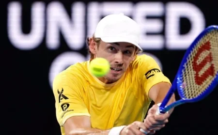 De Minaur’s Bold Decision Shocks the Tennis World
