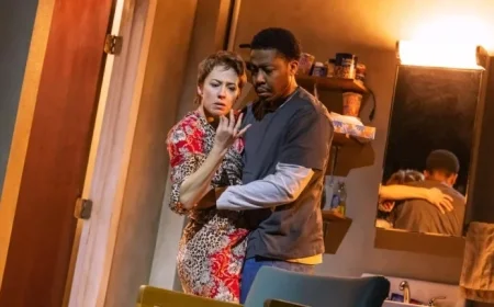 Carrie Coon Shines in Outstanding ‘Bug’ Broadway Review