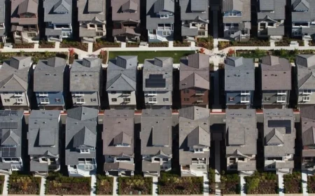 Peter Thiel Leads Billionaire Departure Amid Looming California Wealth Tax