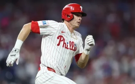 White Sox Eye Division Rival for Outfield Position