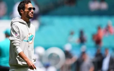 Dolphins Dismiss Mike McDaniel After Four Seasons in Miami