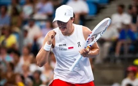 Swiatek Leads Poland Against U.S. in United Cup Semifinals Showdown