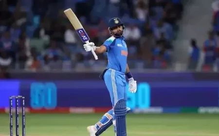 Indian Squad Arrives in Baroda Minus Four for New Zealand ODI