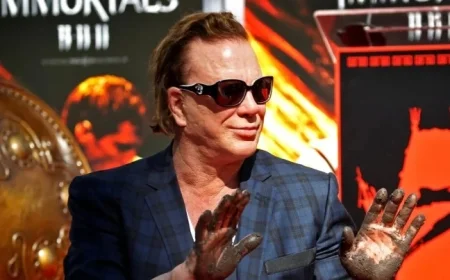 Mickey Rourke Fundraiser Paused as Actor Resolves Team Issues