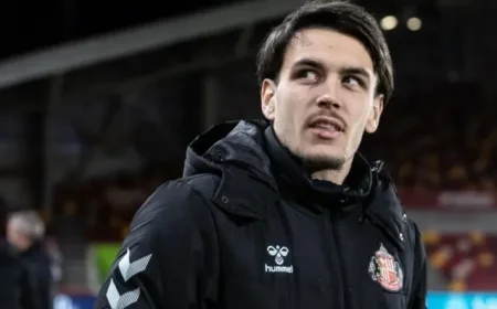 Enzo Le Fee Vows to Redeem Himself to Sunderland Post-Brentford Error