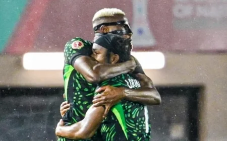 Nigeria Aims to Break Algeria’s Streak with Osimhen, Lookman Efforts