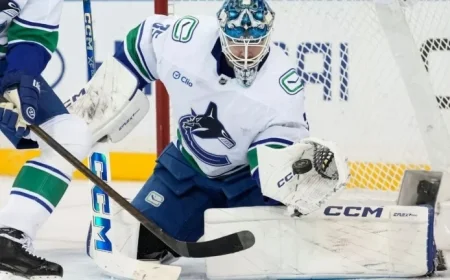 Canucks Bench Demko After First Period Against Maple Leafs