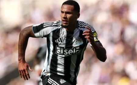 Bournemouth Set to Sign Newcastle Captain Jamaal Lascelles, Ending an Era