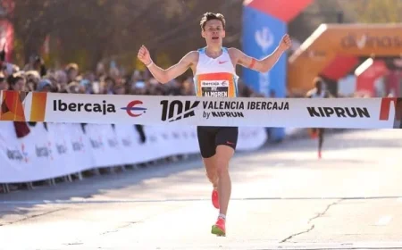 Almgren, Jepchirchir Triumph in Valencia Race