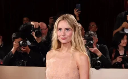 Justine Lupe Stuns in Nearly Nude Dress at 2026 Golden Globes