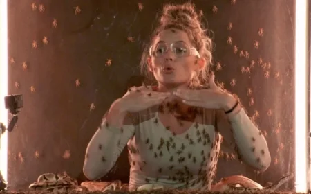 Creatures Rain Down in Exclusive ‘Fear Factor: House of Fear’ Clip