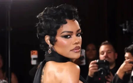 Teyana Taylor’s 2026 Golden Globes Look Highlights Bold Side Boob