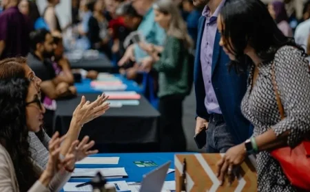 Soft US Job Growth Validates Bond Traders’ 2026 Bet