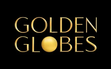 ‘Amy Poehler’s Podcast Wins First-Ever Golden Globe Award’