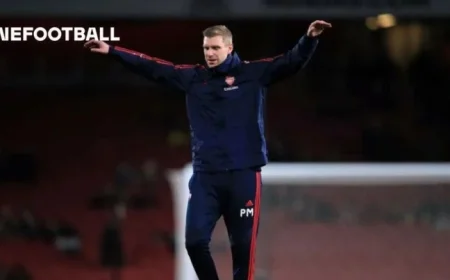 Arsenal Legend and Coach to Depart at Season’s End