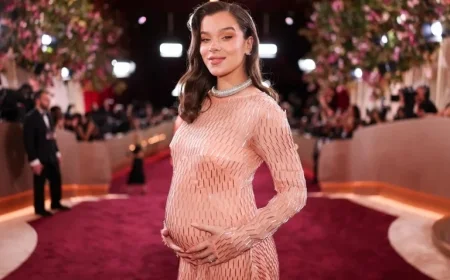 Josh Allen Praises Wife Hailee Steinfeld; Buffalo Bills Honored at Golden Globes